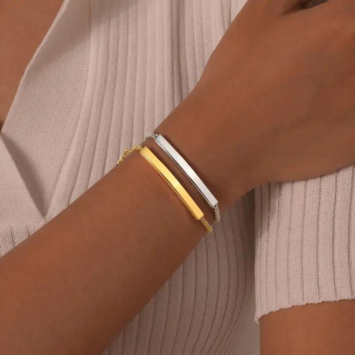 Bracelet personnalisable en acier inoxydable pour femmes avec nom et date gravés cadeau occasion spéciale torsadé ajustable
