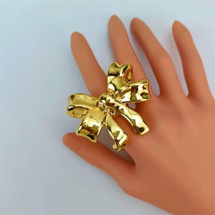 EMMA vente chaude femmes ensemble de bijoux nouveau classique à la mode collier boucles d'oreilles ensembles Style italien bijoux de luxe pour dame africaine maman