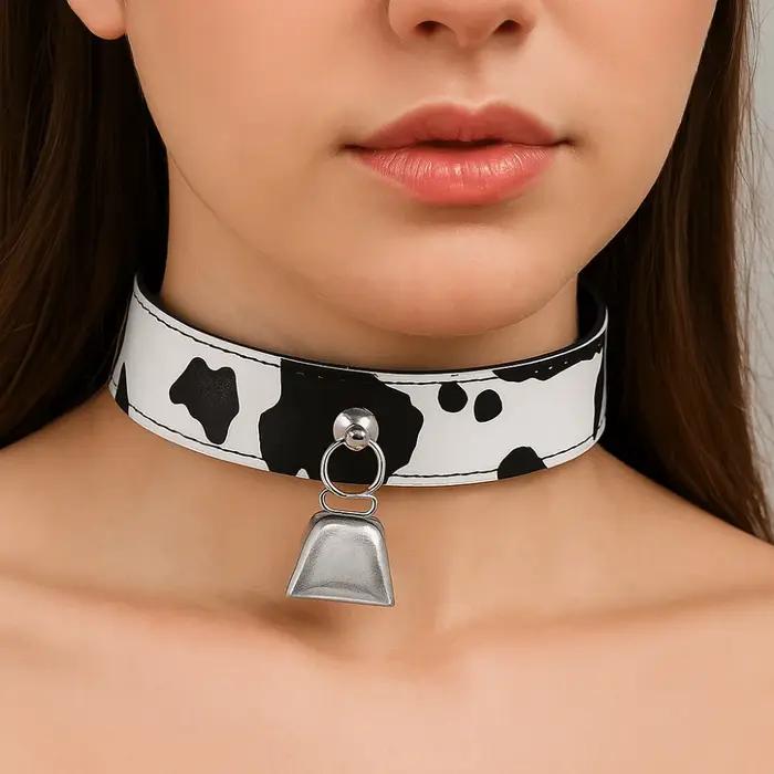Collier ras du cou en cuir Sexy pour femmes, imprimé vache, cloche réglable