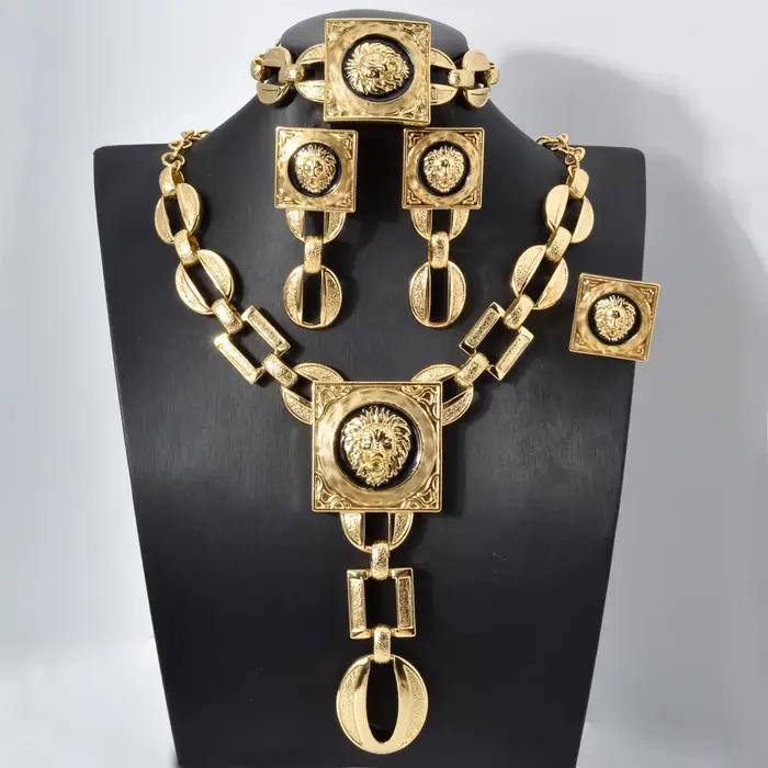 Ensemble de bijoux plaqués or pour femmes