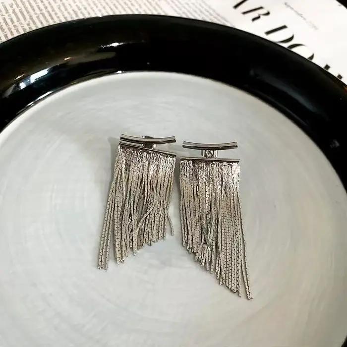 Boucles d'oreilles longues à pampilles scintillantes pour femmes