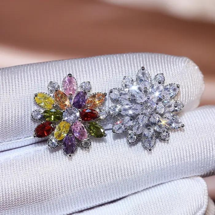 Huitan nouveauté magnifique grande fleur boucle d'oreille pour les femmes de mariage fiançailles danse fête Noble brillant Zircon pierre boucles d'oreilles