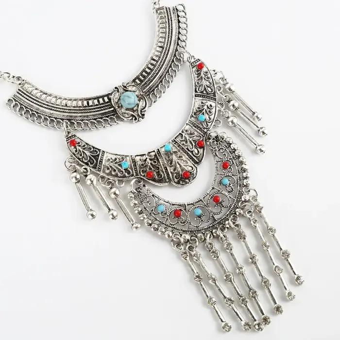 Maxi collier ras du cou bohème multicouche pour femme