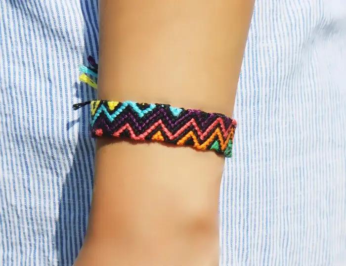 Bracelet zigzag vague chia multicolore coton bohème pour homme femme plage surf occasionnels spéciales
