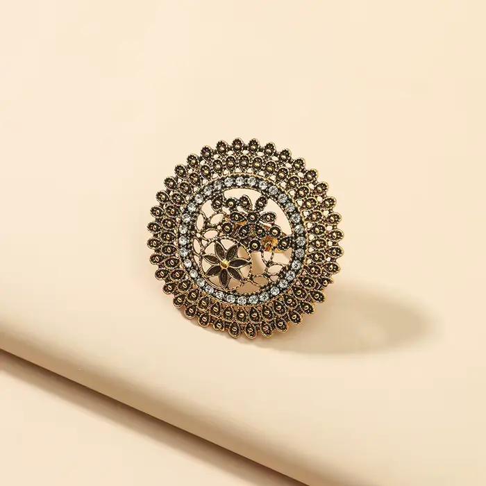 Bague rétro vintage en or avec grande fleur pour femme