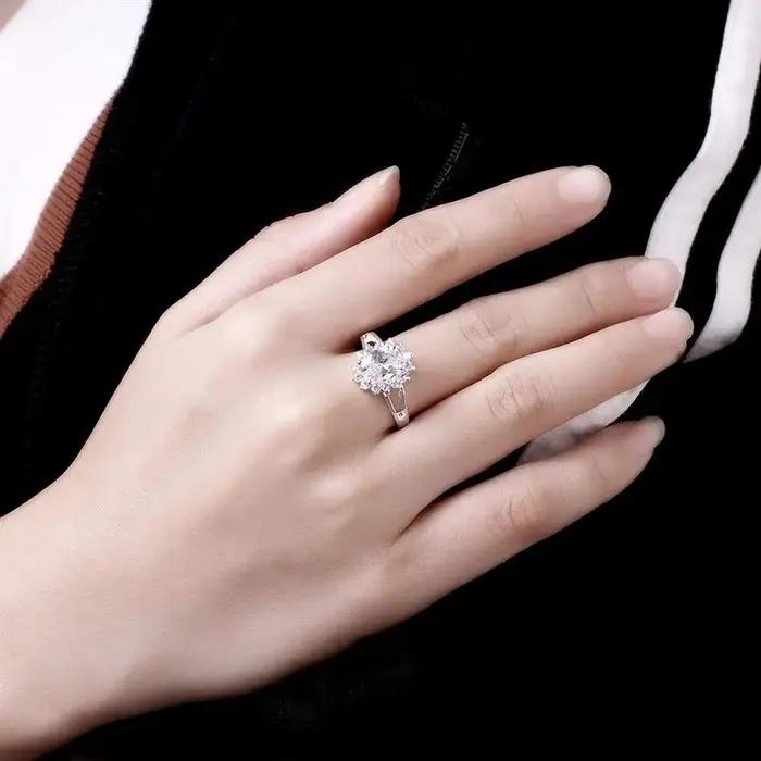 Marques populaires 925 en argent Sterling cristal fleur moissanite diamant anneaux pour les femmes mode cadeaux de fête de mariage bijoux