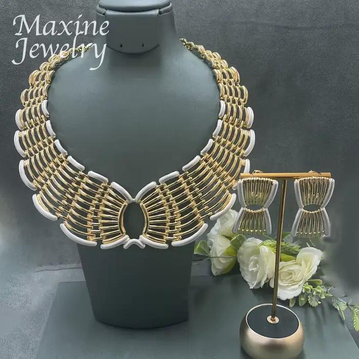 Ensemble de bijoux plaqué or 18 carats pour femme, collier, boucles d'oreilles, bracelet et bague pour mariage et occasions spéciales