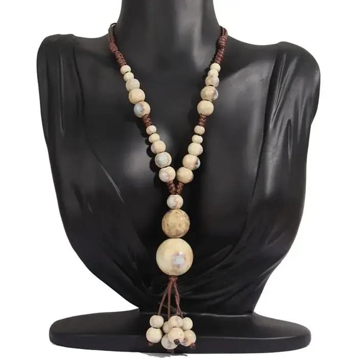 Bijoux ethniques, collier tissé à la main