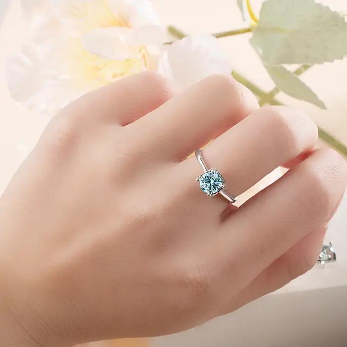 Ensemble de bijoux en moissanite 1 carat couleur D VVS avec bague, boucles d'oreilles et collier en argent sterling 925 pour mariage femme occasions spéciales