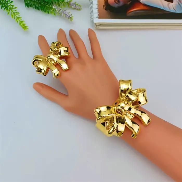 EMMA vente chaude femmes ensemble de bijoux nouveau classique à la mode collier boucles d'oreilles ensembles Style italien bijoux de luxe pour dame africaine maman