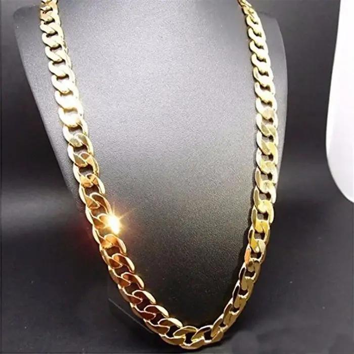 Bijoux en chaîne couleur or pur