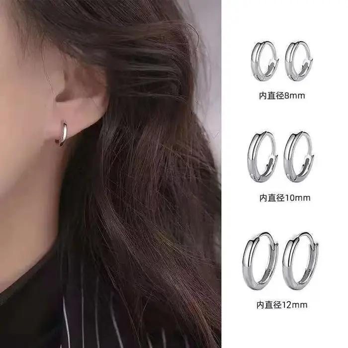 Petites boucles d'oreilles exquises en argent sterling 925