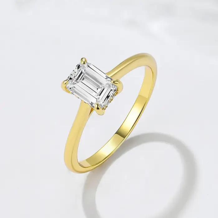 Bague en argent sterling 925 plaqué or 14 carats avec zircon cubique taille baguette pour mariage
