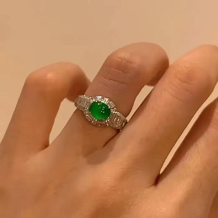 Classic Inspiration inlay Diamonds Natural chalcedony Green rings for women Charms Retro Elliptical