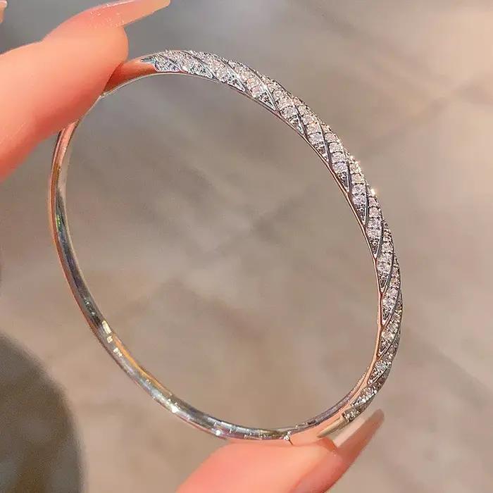 Bracelet jonc en laiton plaqué or 18 carats, style court de luxe, tendance, pour femme