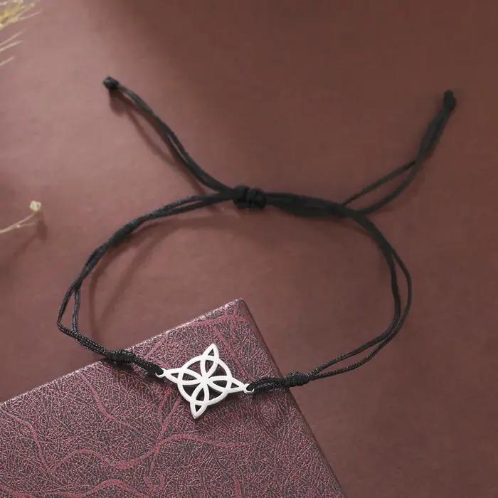 Bracelet en corde de cire et acier inoxydable avec pendentif nœud de sorcière amulette protection