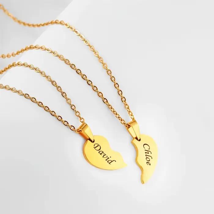Collier personnalisé avec nom, cœur entrelacé, en acier inoxydable, 2 colliers en forme de cœur sépa