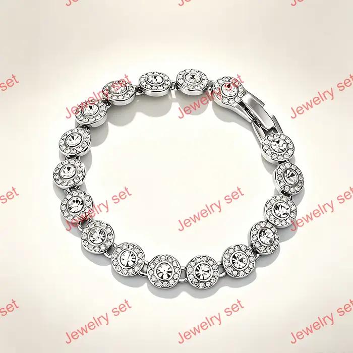 Ensemble de bijoux de luxe léger 2026 comprenant un collier, un bracelet et des boucles d'oreilles, avec une variété de styles assortis