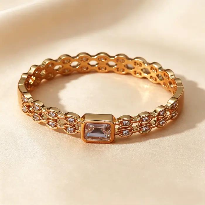 Bracelet de luxe en cristal baguette plaqué or 18 carats avec maillons de chaîne et zircone cubique pour femme