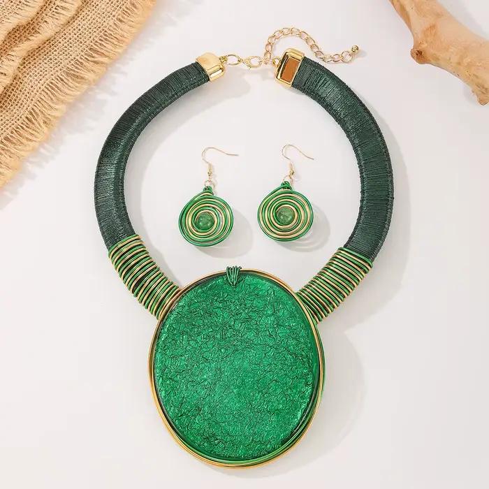 Ensemble de bijoux de déclaration en résine ronde géométrique
