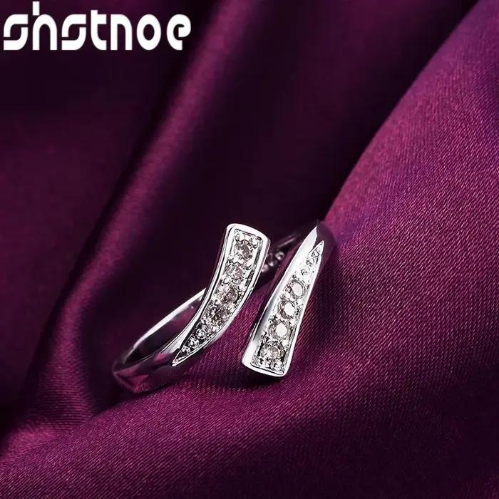 Bague de luxe en or 18 carats avec zircon pour femmes