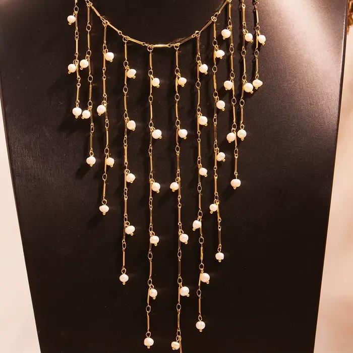 Collier de perles d'eau douce naturelles en argent doré pour femmes