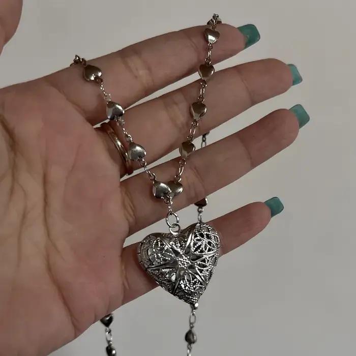Pendentif en acier inoxydable en forme de cœur romantique ouvrable pour femmes et hommes bijou cadeau occasions spéciales