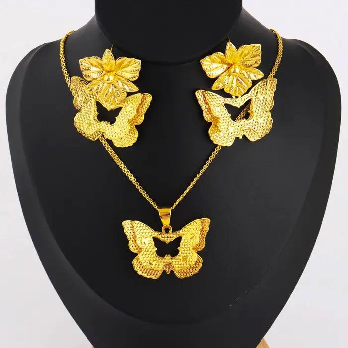 Ensemble de boucles d'oreilles et collier pour femmes