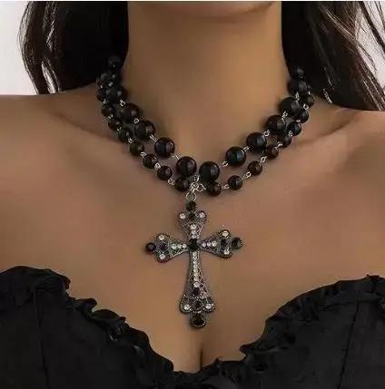 Collier pendentif croix gothique en perles pour femmes et filles