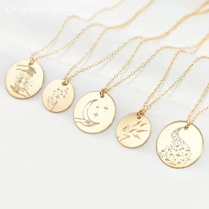 Collier en or 14K bohème à la main avec pendentif rond pour femmes occasions spéciales