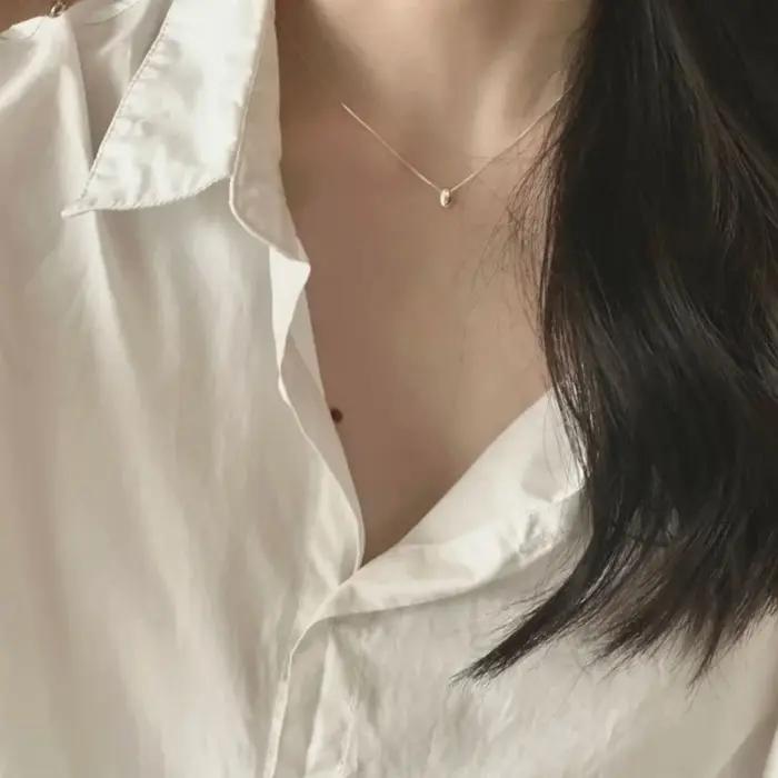 Collier ras du cou hypoallergénique en argent plaqué 925 avec pendentif géométrique simple