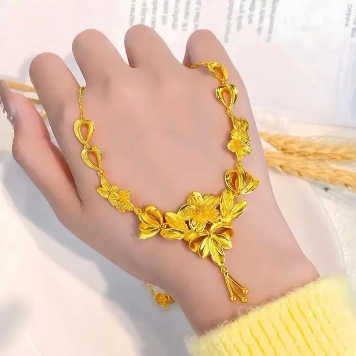 Collier pendentif fleur couleur or pur 18 carats pour femmes, petite amie, mariage, anniversaire, ch