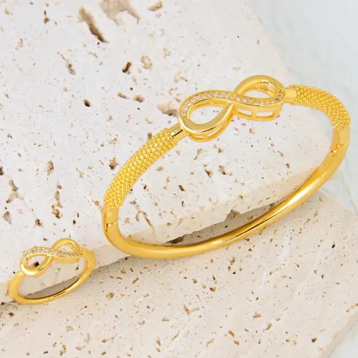 Ensemble de bijoux de mariage en or de dubaï de luxe