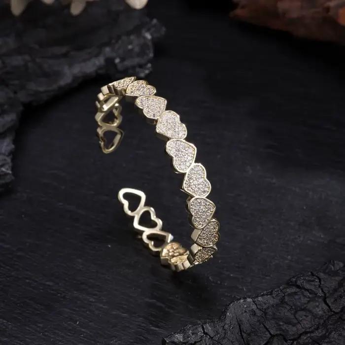 Yupsk luxe Buling zircone Bracelet ouvert en forme de coeur pour les femmes personnalisé Hip-hop Rock mode poignet bijoux