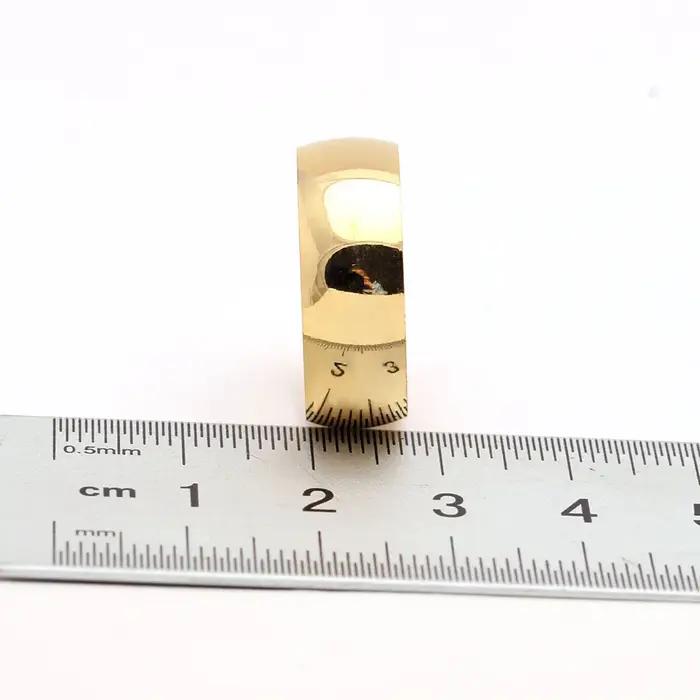 Bague personnalisée avec lettre brillante en acier inoxydable plaqué or pour mariage et occasions spéciales
