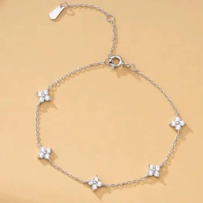 Bracelet trèfle à quatre feuilles en zircone cubique plaqué argent 925 pour femmes