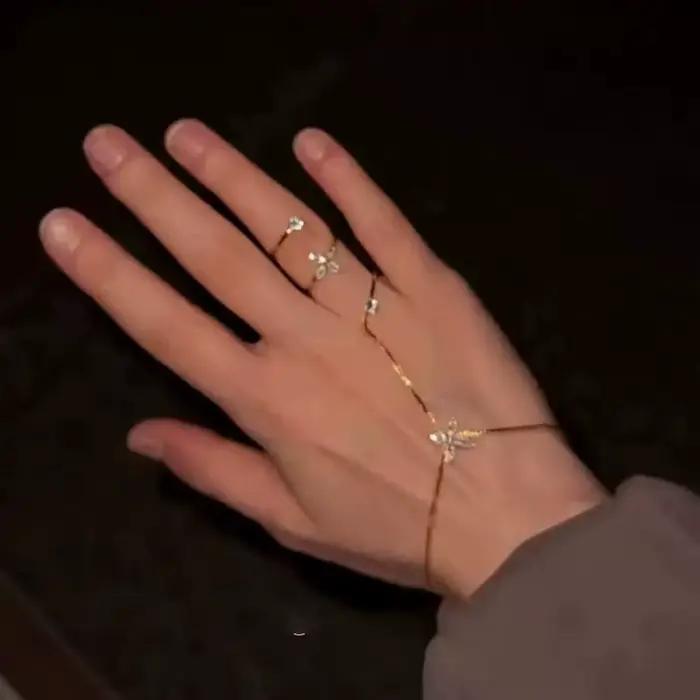 Bracelet-bague intégré en zircon avec pampilles, style floral, bijou de mode féminin, décoration de main, style chic et décontracté, luxe