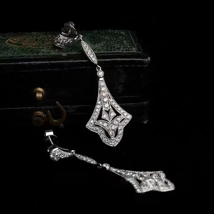 Boucles d'oreilles longues en diamant pour femmes
