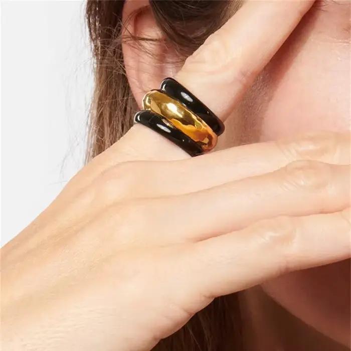 Bague en or noir pour femmes style moderne bijoux de luxe haute qualité accessoires de fête tendance occasions spéciales soirée chic mariage cérémonie galas
