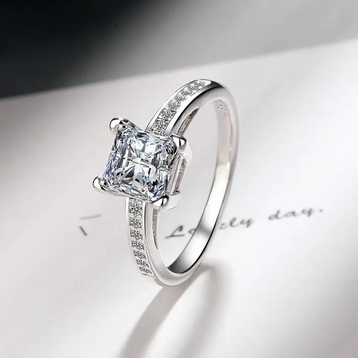 Bagues en argent sterling 925 taille 5 # -10 # Zircon carré de haute qualité pour femmes, bijoux f