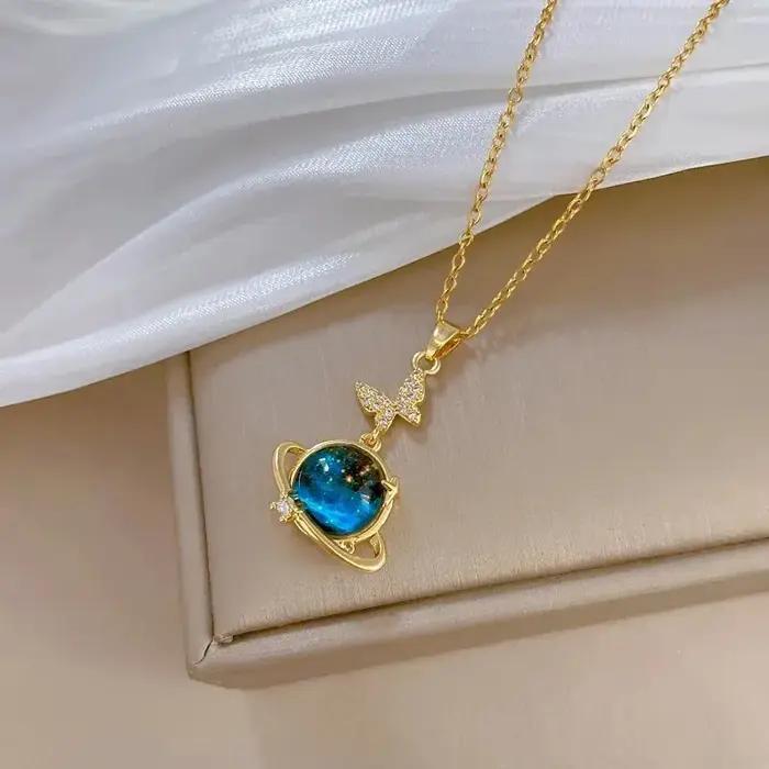 Collier de la série Star Series en acier au titane pour femme