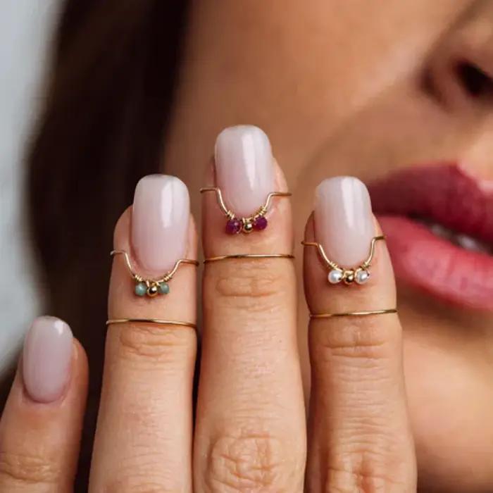 Bague pour ongles en or 14 carats