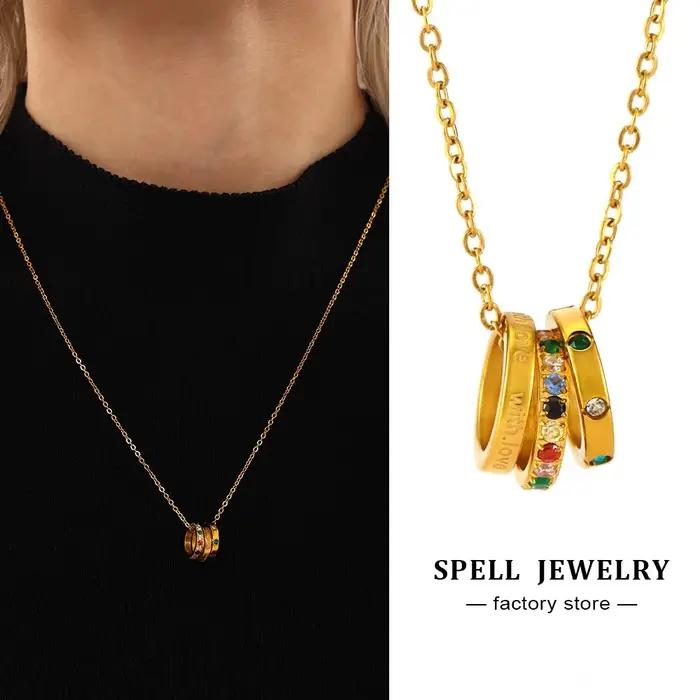 Collier en acier inoxydable triple pendentif plaqué or pour femme élégant à la mode pour soirée et occasions spéciales
