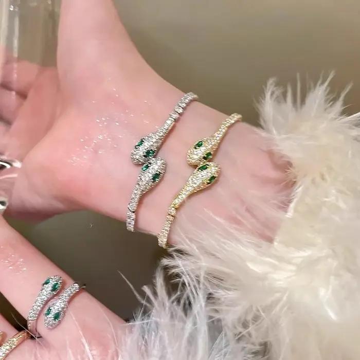 Bracelet Niche haut de gamme main bijoux de mode lumière luxe petit serpent