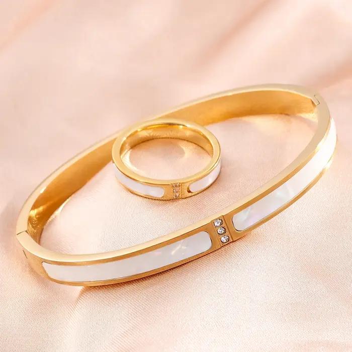 Ensemble de bracelets et bagues en acier inoxydable pour femmes, bijoux à la mode au Design Simple pour fêtes et Banquets