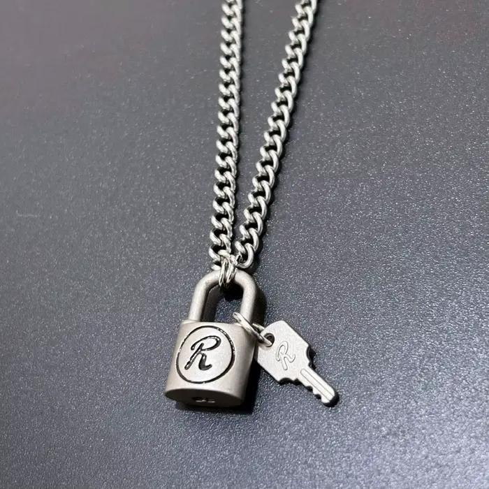 Collier Anime Nana Punk Vintage Mat Motifs Oosaki Nana Honjo Ren Key R Lock Bijoux Cosplay Occasions Spéciales