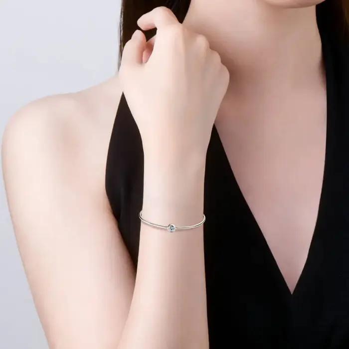 Bracelet Moissonite en Argent Sterling 925 Plaqué Or 18K pour Femmes Occasions Spéciales Cadeau Bijou Élégant