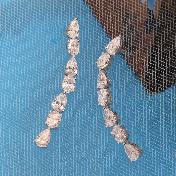 Boucles d'oreilles en diamants lab-grown en or blanc pour femmes occasions spéciales elegance classique