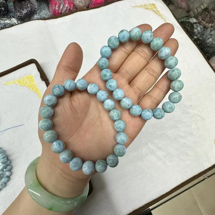Bracelet élastique à breloques en pierre Larimar de qualité supérieure