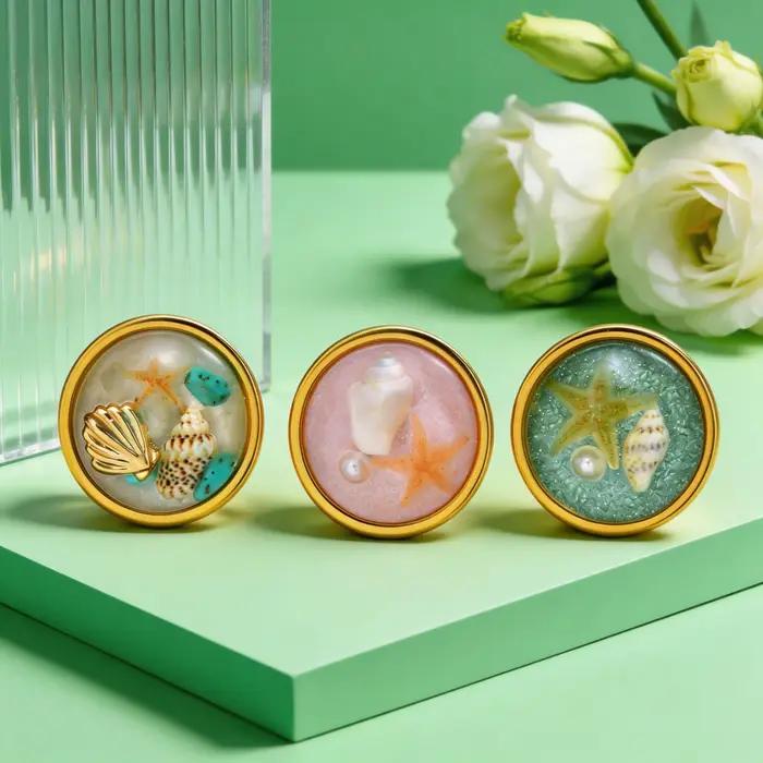 Bague en résine océan ajustable avec étoile de mer et coquillages, bijou de vacances à la plage, cadeau idéal pour les occasions spéciales et les femmes qui aiment la mode et la nature